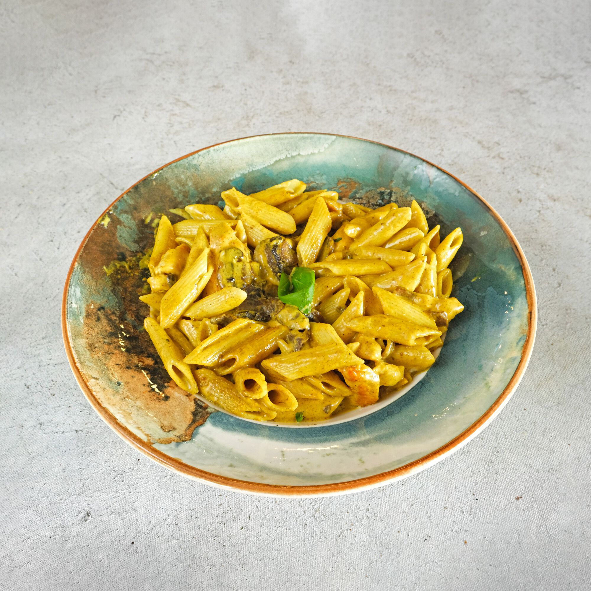Köri Soslu Chicken Penne
